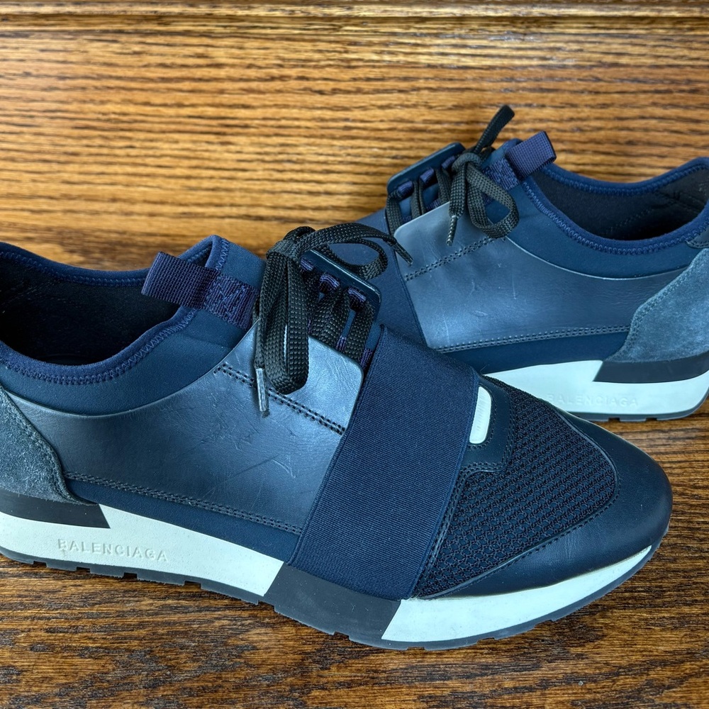 Balenciaga’s Race Runner Size 9 - Picture 1 of 8